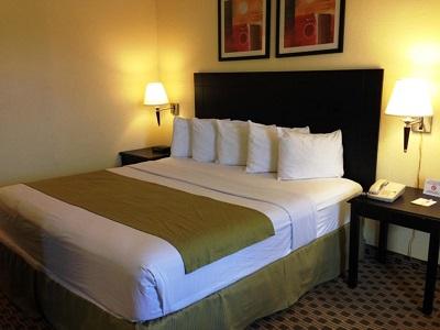 Days By Wyndham Dallas