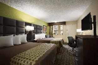 Days By Wyndham Dallas Motel
