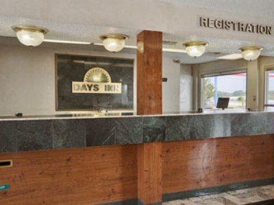 Days By Wyndham Dallas Motel Irving